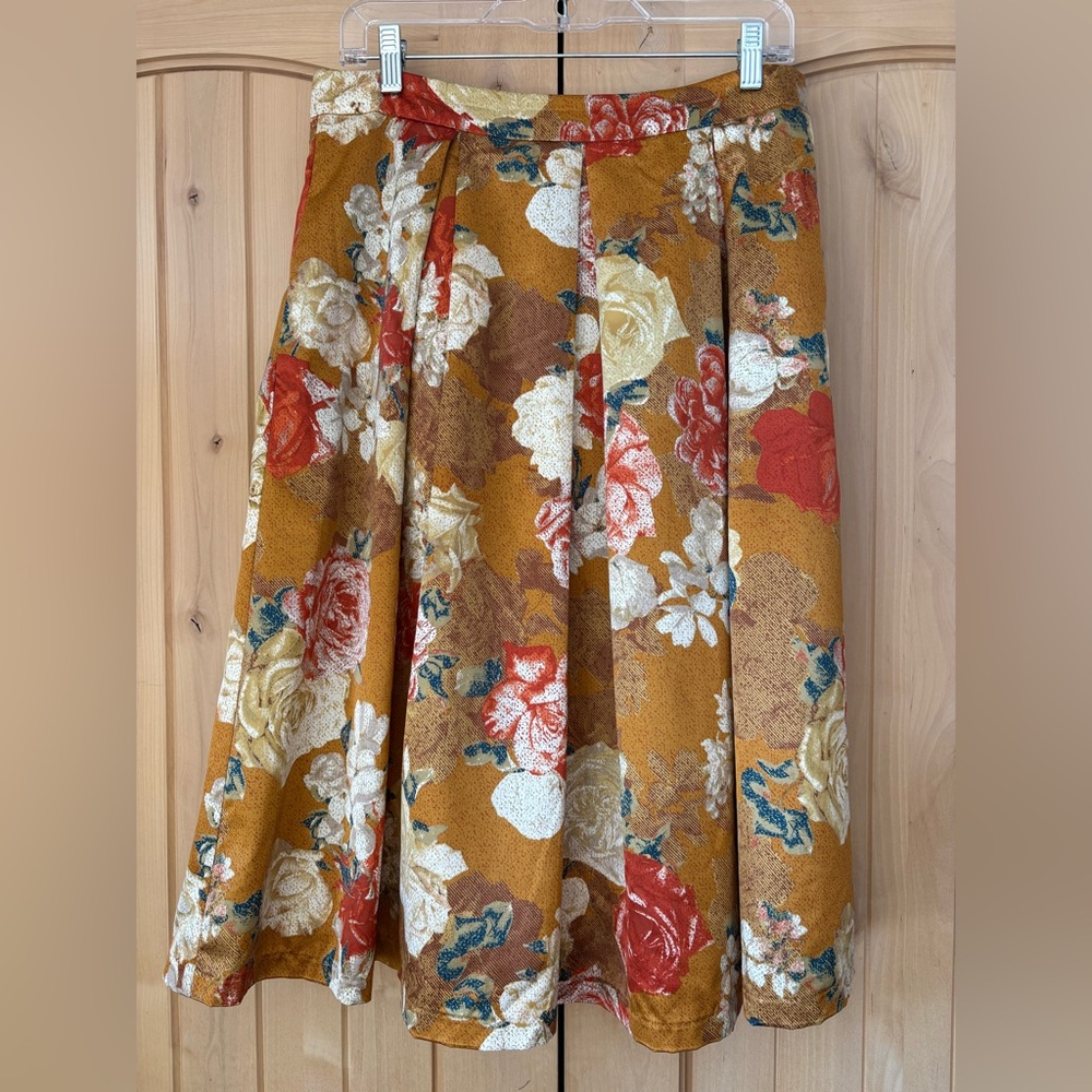 Tahari X Arthur S. Levine MIDI Skirt